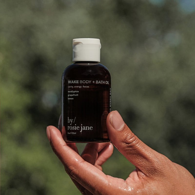 WAKE BODY + BATH OIL